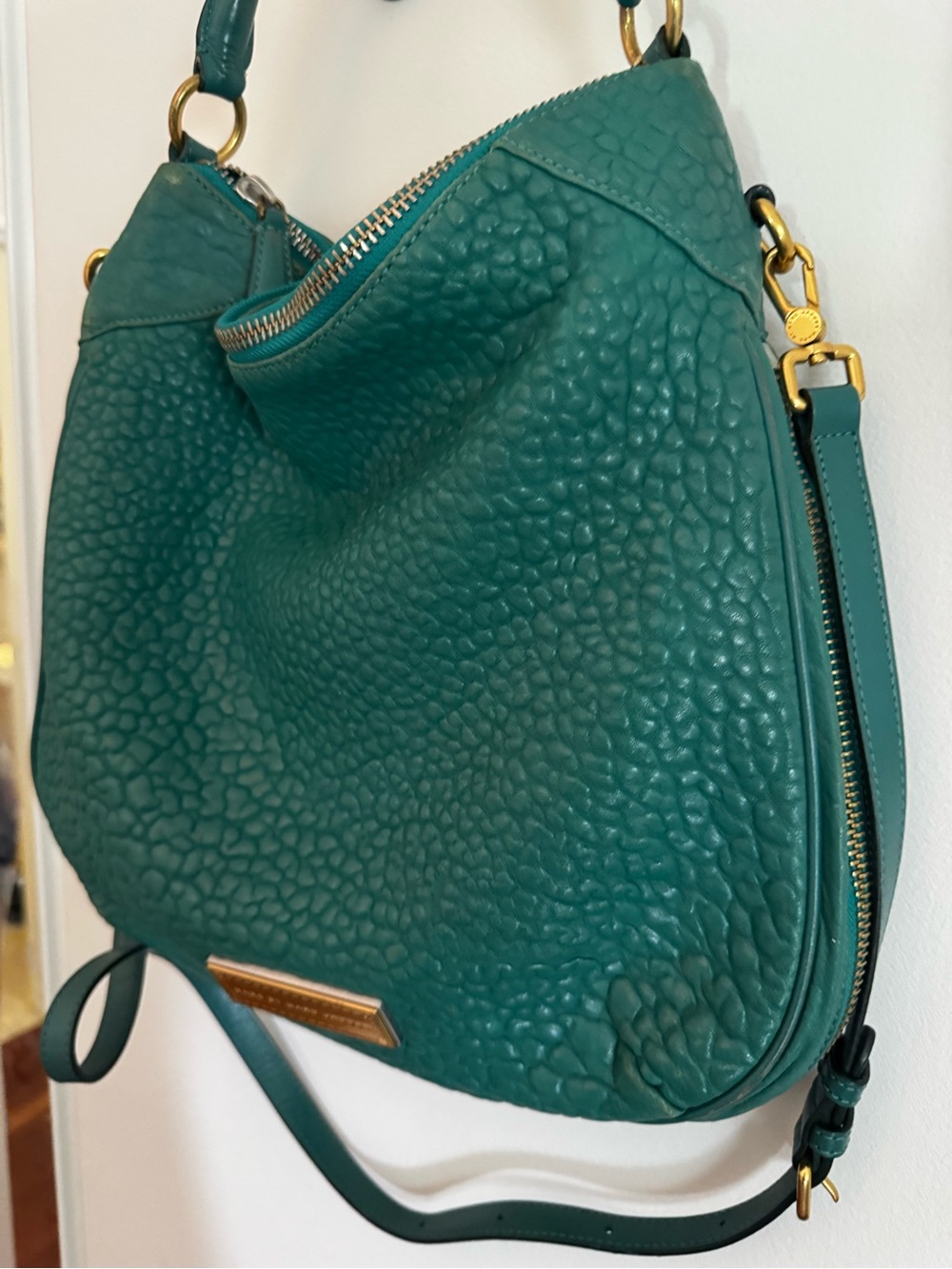 MARC BY MARC JACOBS Green Hobo Bag - Classic Everyday Shoulder / Crossbody Bag